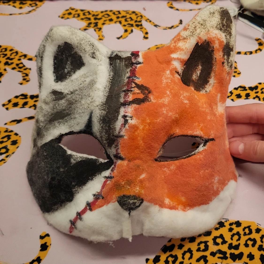 Handgjord therian mask