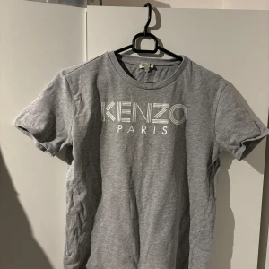 Kenzo tshirt  - Som en xs/s