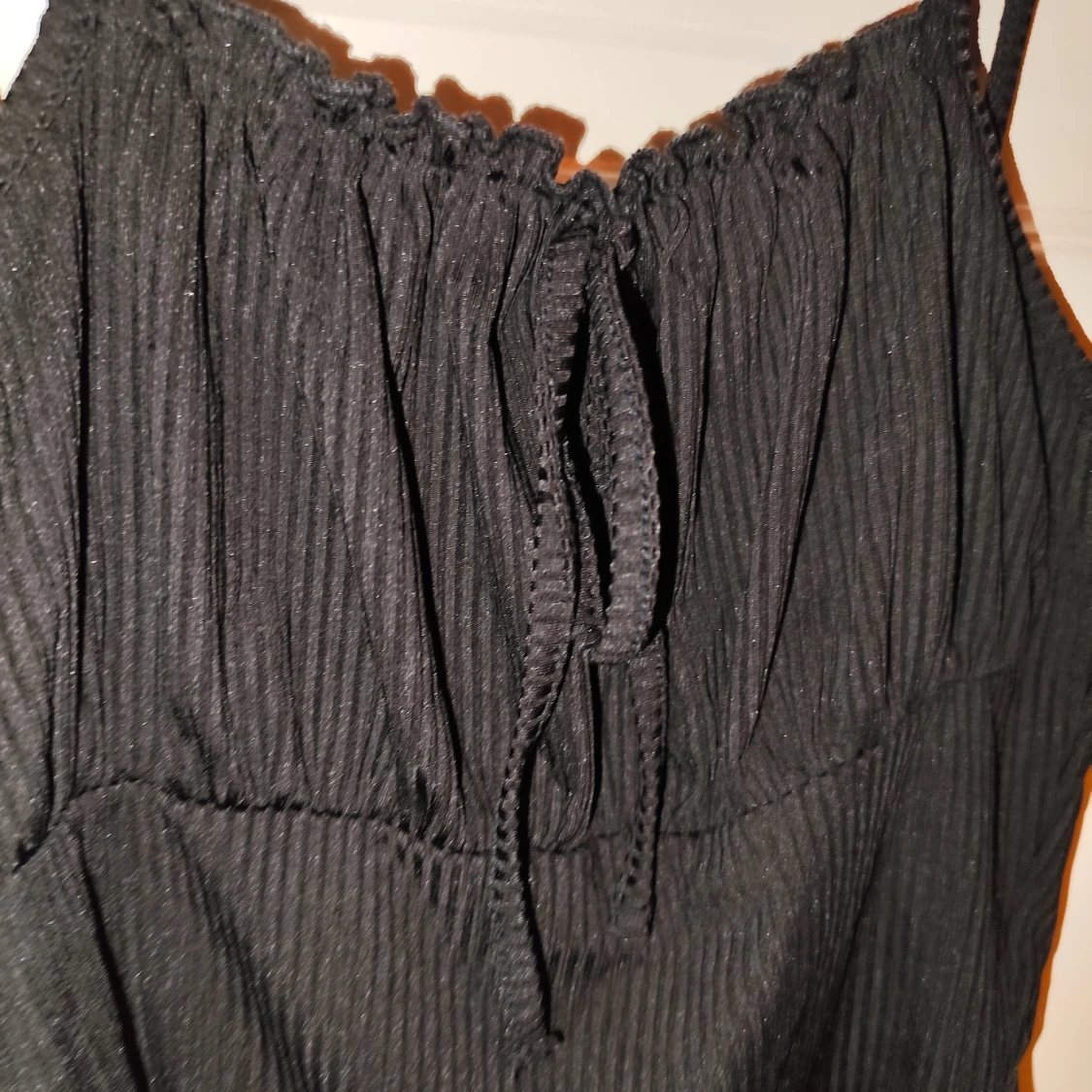 Svart ribbad topp - 91