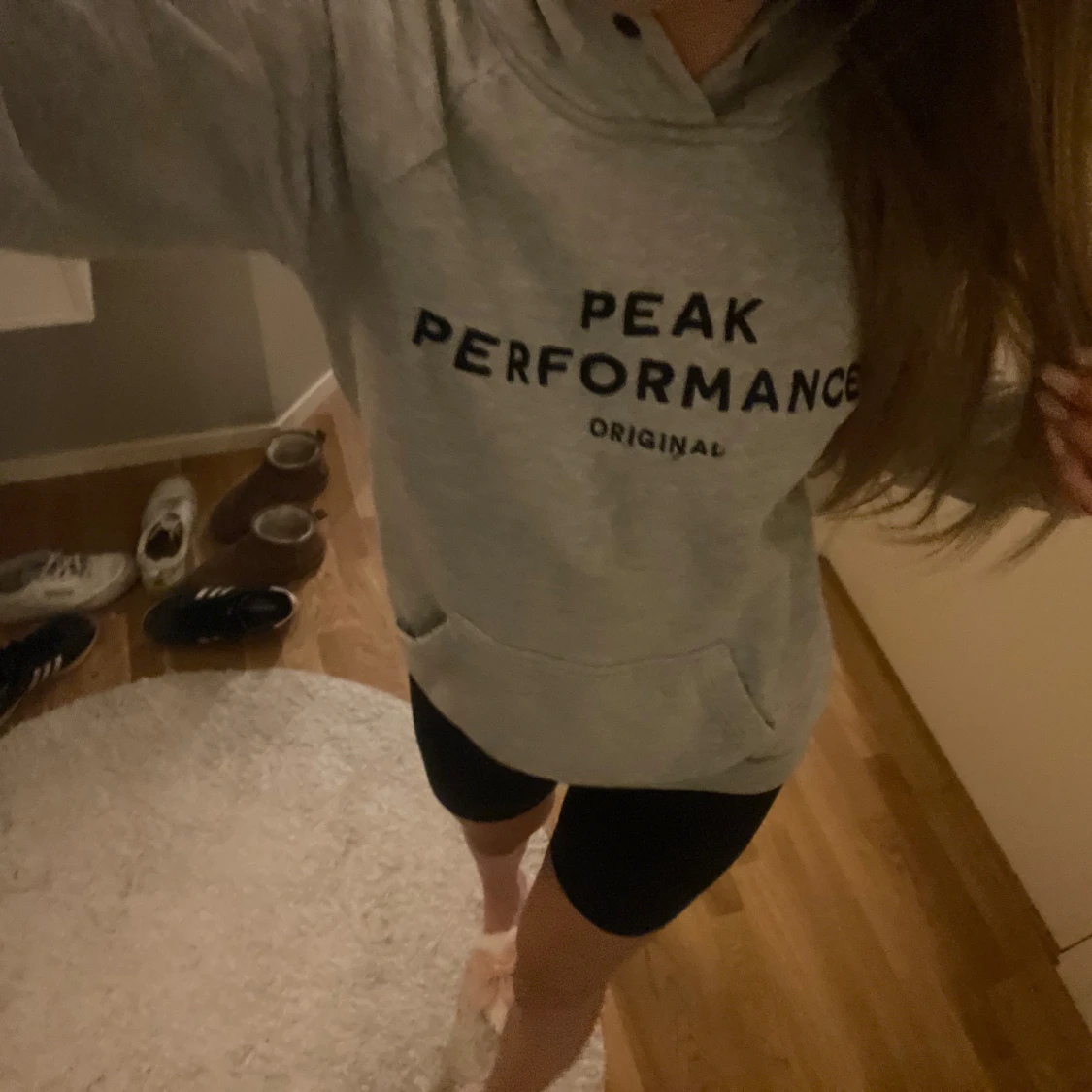 Peek Performance Hoodie - 92