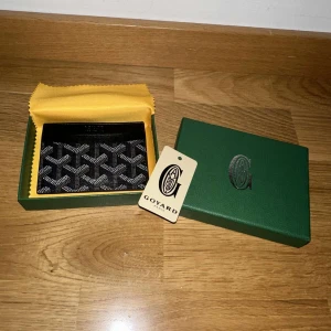 Goy@rd Korthålare  - Goy@rd  Fint skick Snygg