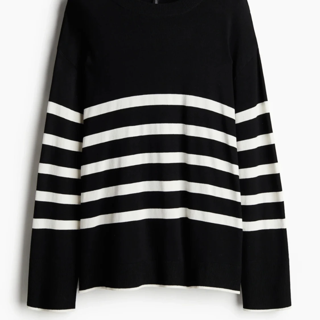 Svart och vit randig tröja från Gina Tricot - 90