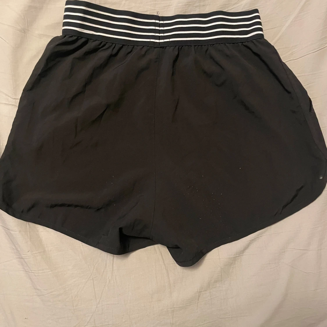 Svarta shorts - 90