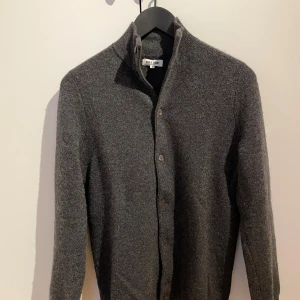 Soft Goat Cashmeretröja  - Cashmere tröja från Soft Goat i storlek S.