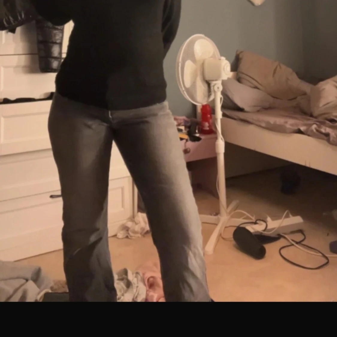 Jeans med mönster på fickorna  - 90