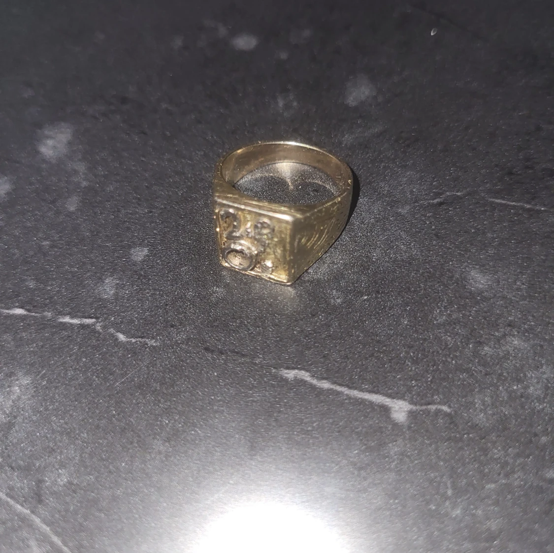 24k ring - 90