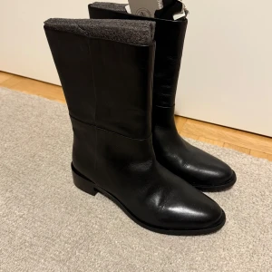 H&M premium boots - H&M premium boots använd ett fåtal gånger 