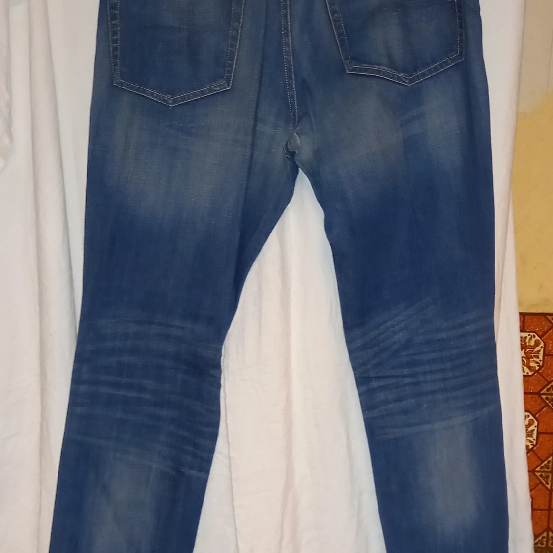 Blå jeans från The Emmett Company - 90