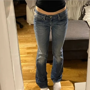 G Rise Jeans - Super lågmidjade jeans från Replay💫