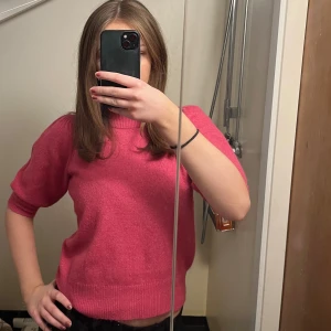 Stickad topp  - Från only, strl S, nyskick 💓 120kr+frakt 💘