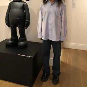 Baggy jeans - I storlek W28 L32. Vid intresse är det bara att höra av er:) 