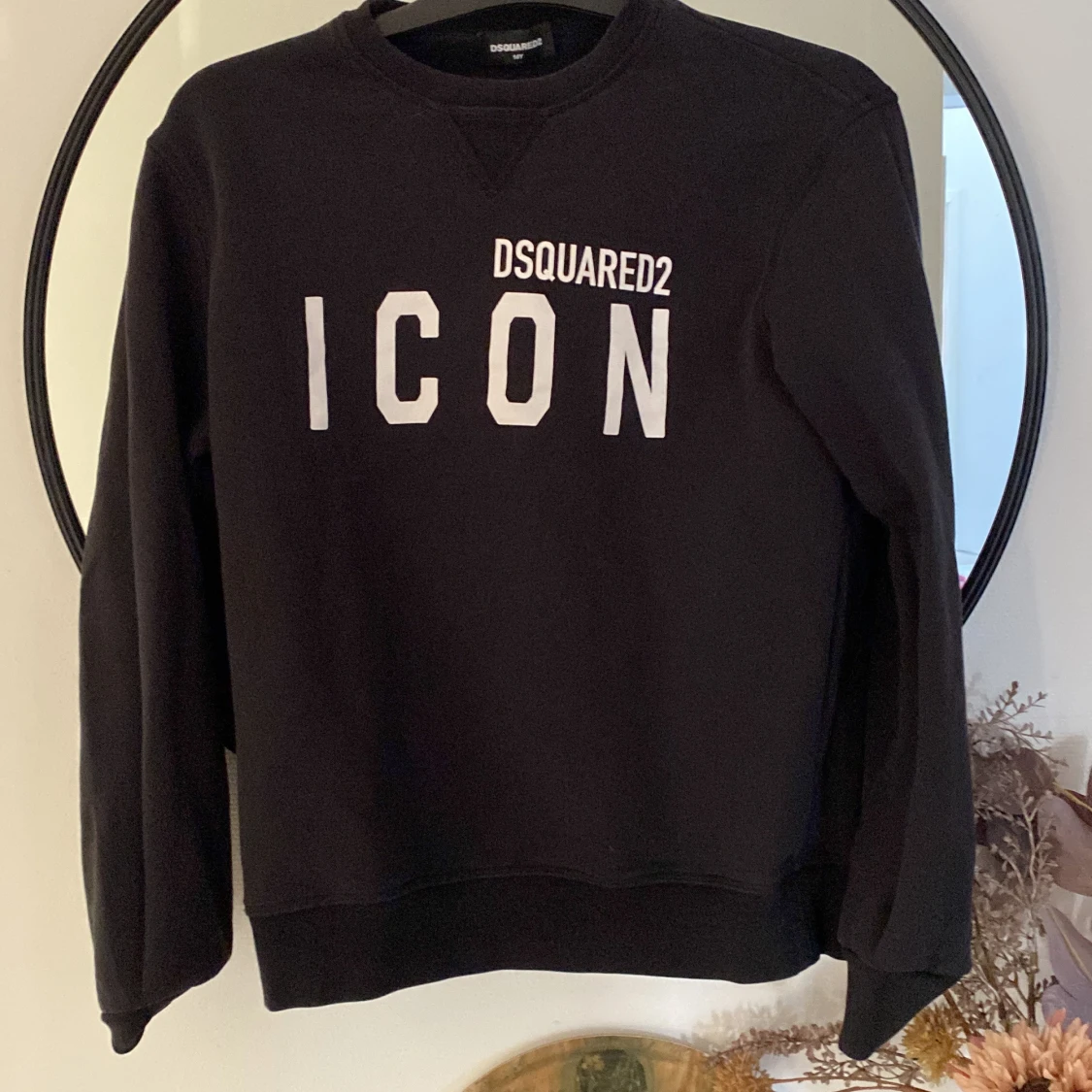 En dsquared2 sweatshirt