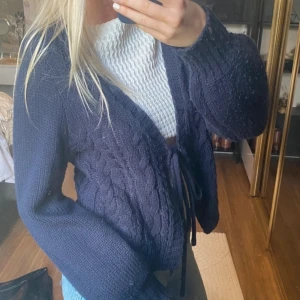 Cardigan/stickad kofta - Nyskick 