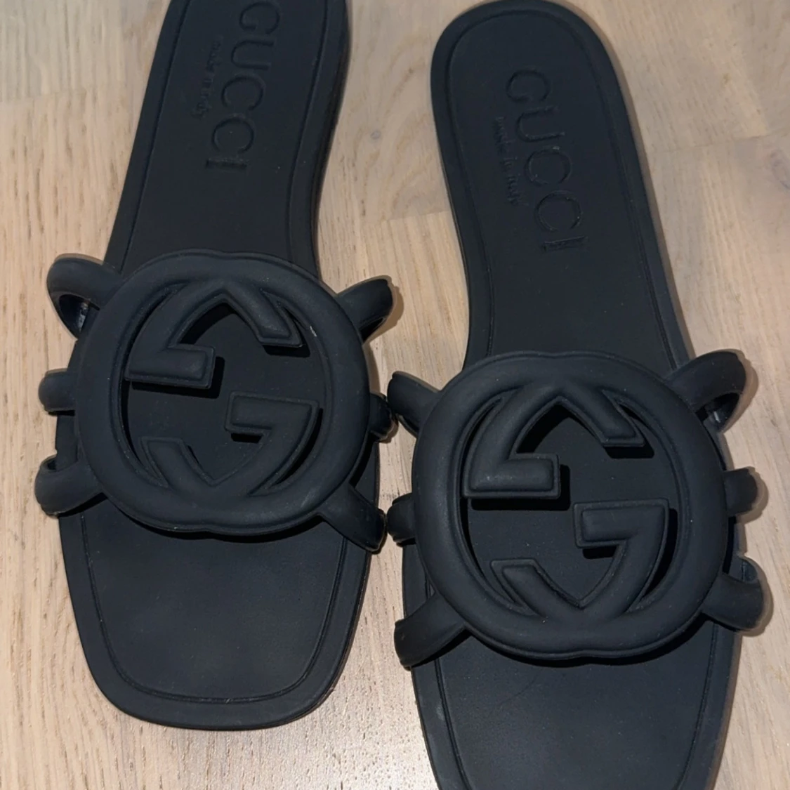 Gucci interlocking G sandal 