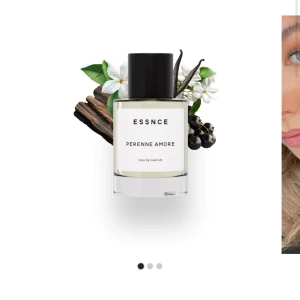 Parfym - Mer än hälften kvar luktar supergott!!