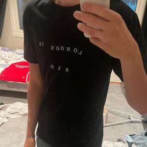 Arsenal tröja - Snygg t shirt som aldrig använt