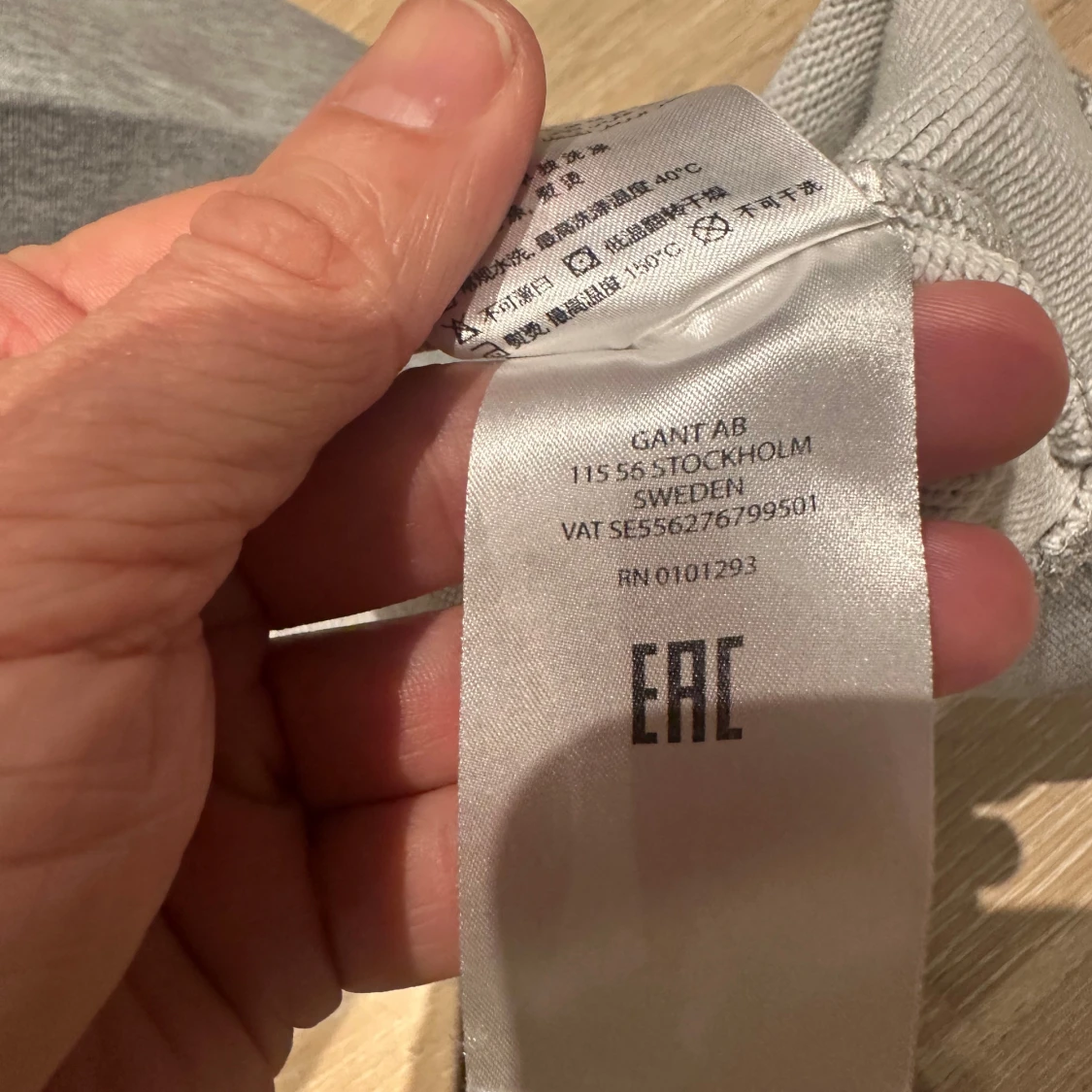 Grå sweatshirt från GANT - 91