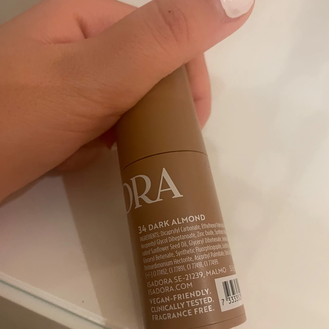 IsaDora Contour Stick i nyansen Dark Almond - 90