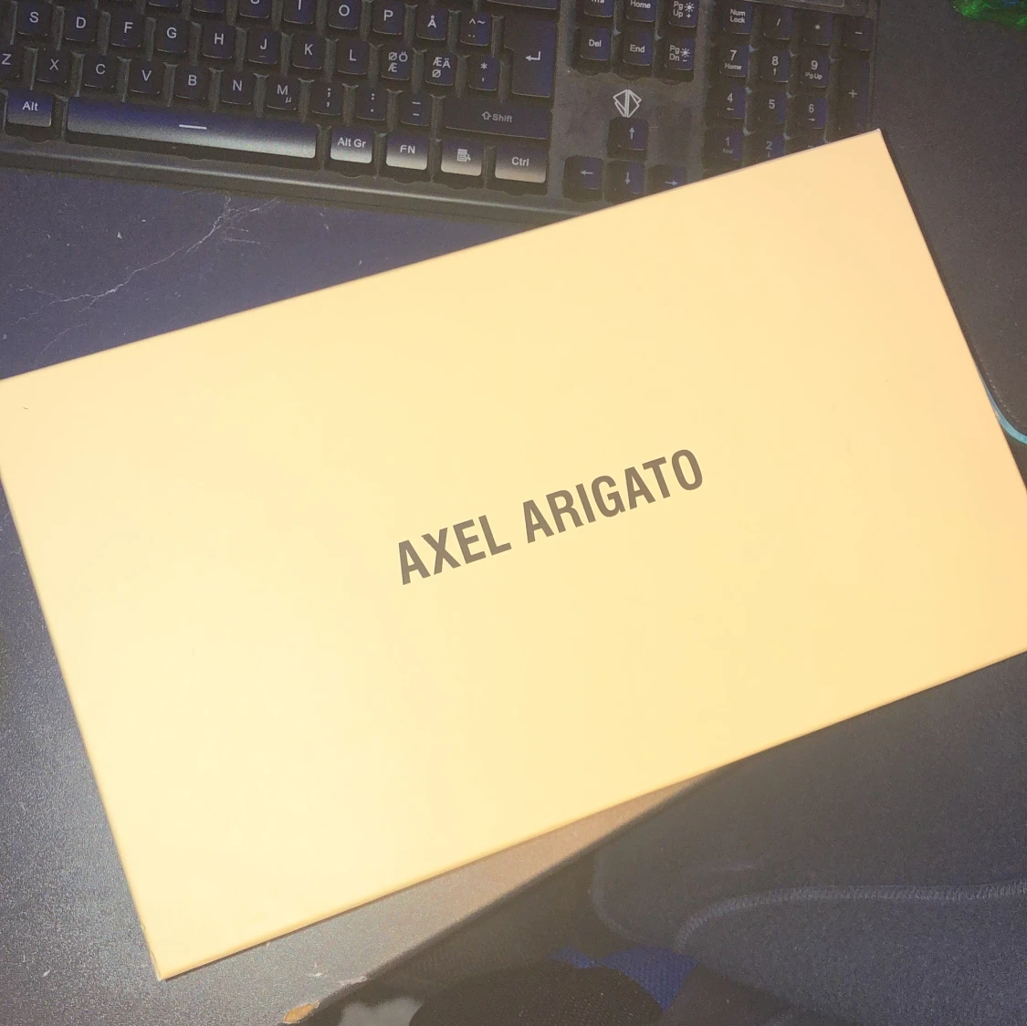 Svarta sneakers från Axel Arigato - 92