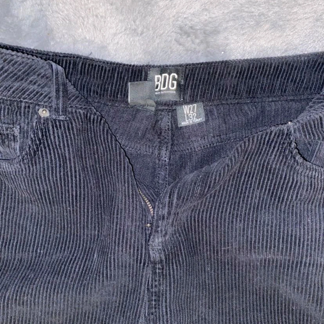 Svarta manchesterbyxor från BDG - 91