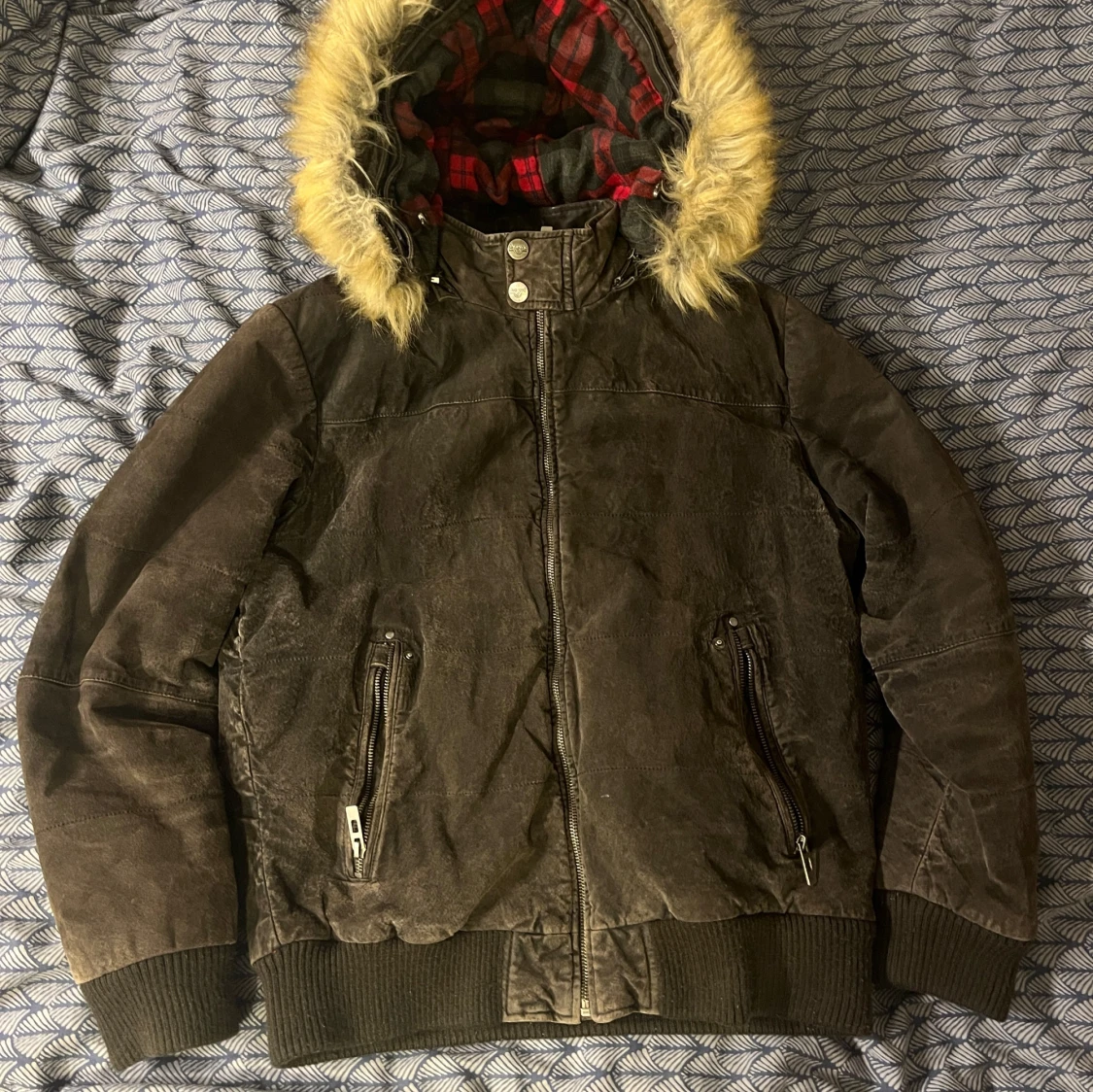 David Moore Jacka med 