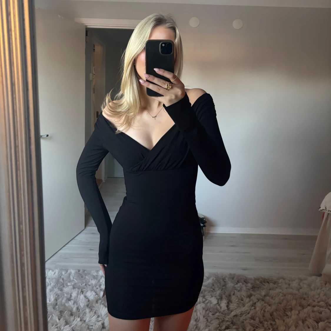 Svart klänning - 90