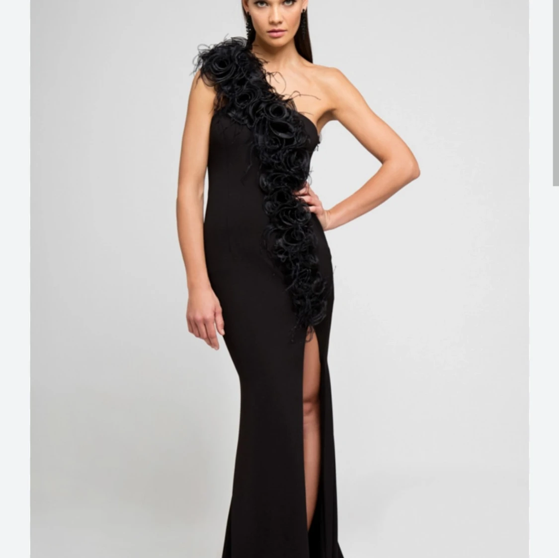 Svart långklänning från Terani Couture - 90