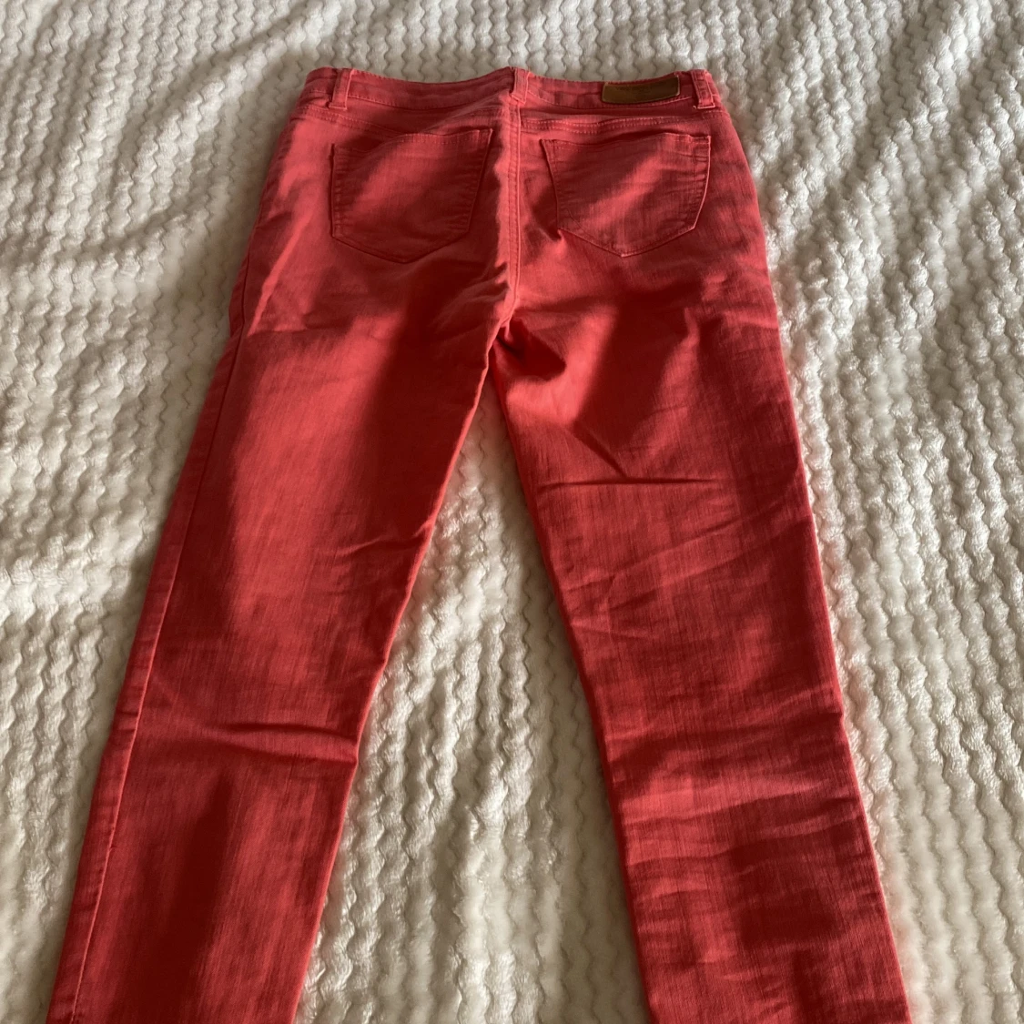 Röda jeans från Vero Moda - 26