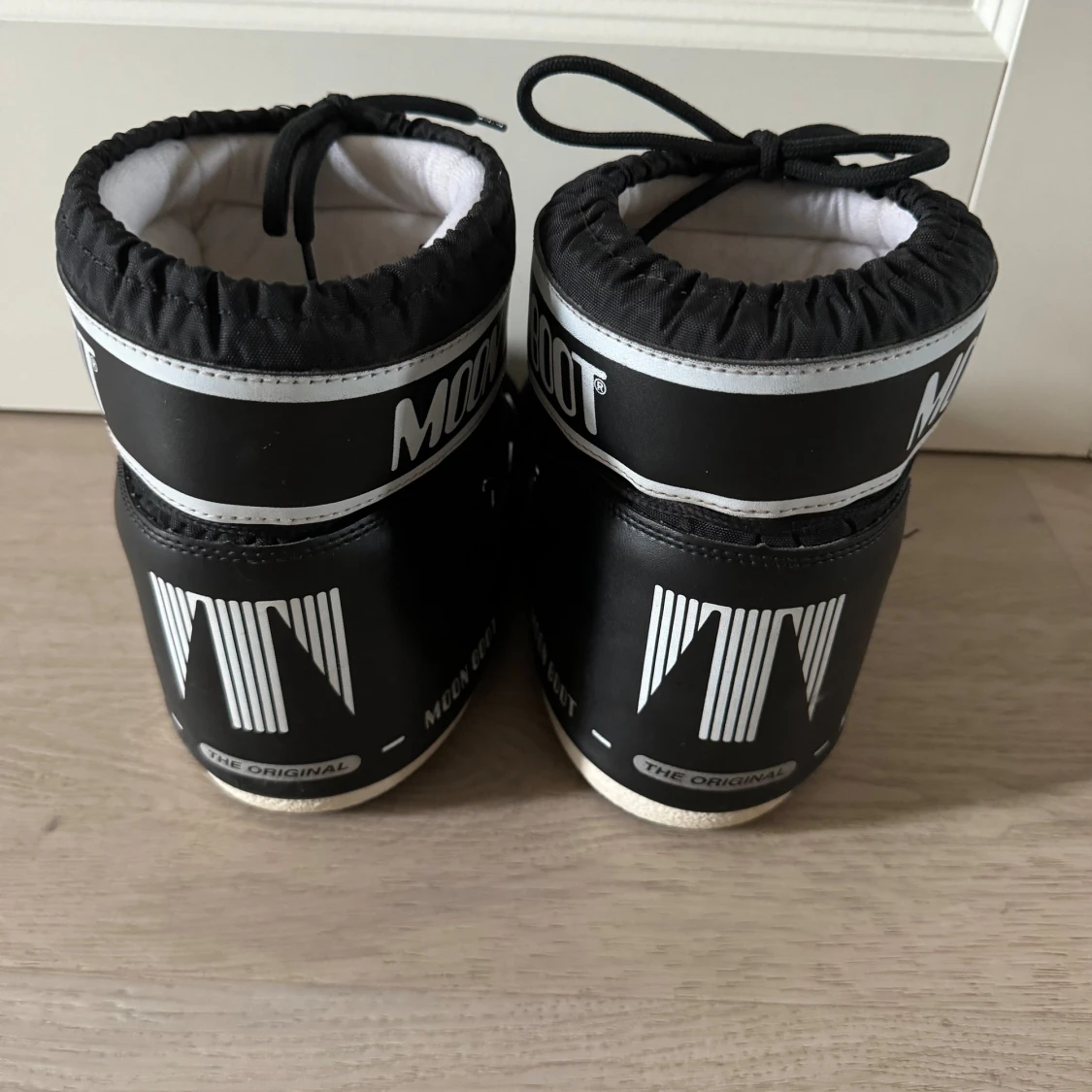 Moon boots  - 91