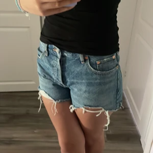 Jeans shorts  - Jätte fina jeans shorts i fint skick. 
