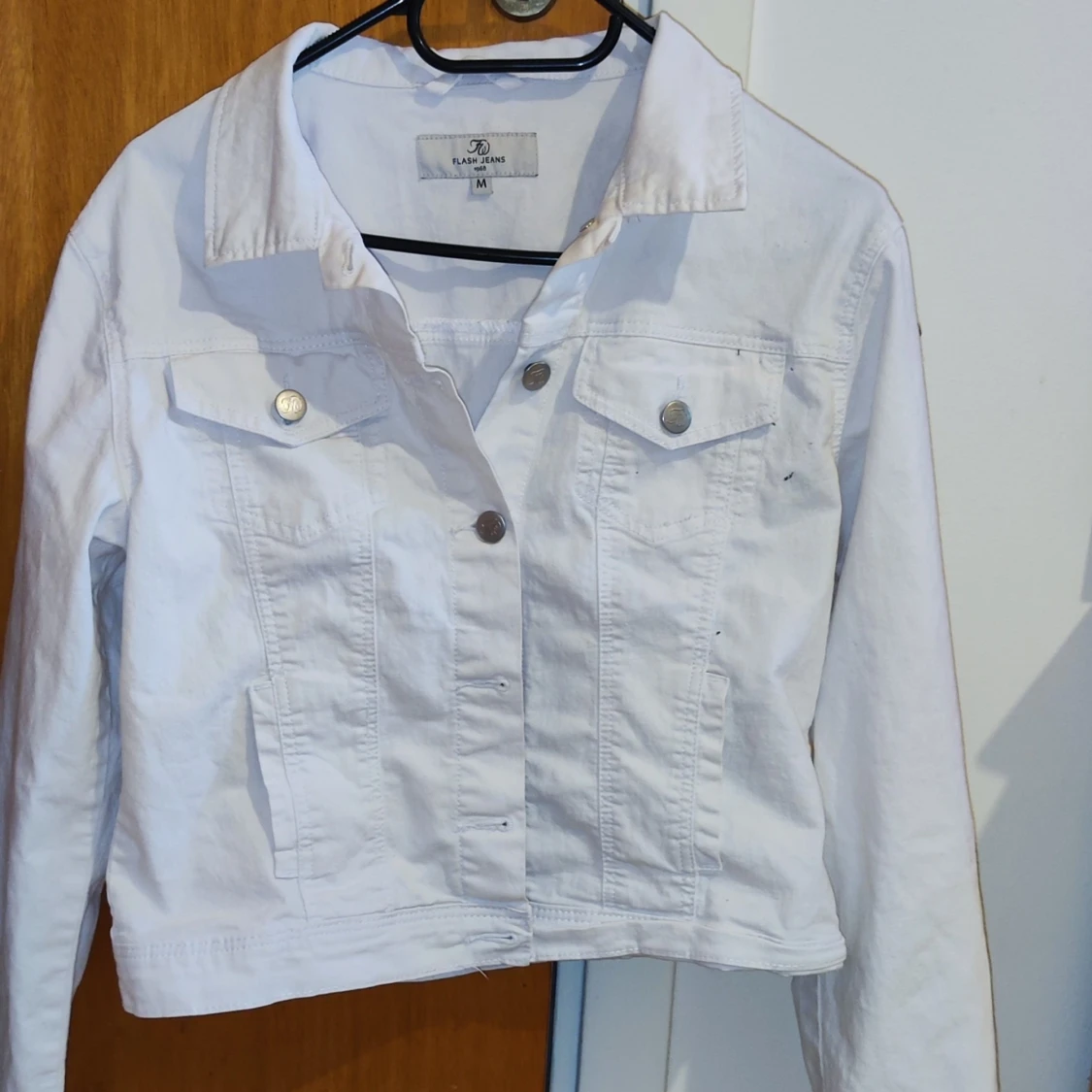 Vit jeansjacka från Flash Jeans