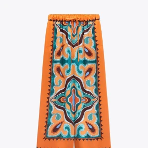 Zara sett - Säljer detta supercoola sett från Zara! Använd fåtal gånger ❤️