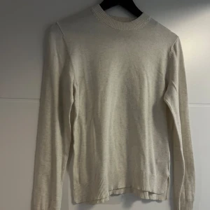 Basic tröja - Bra skick