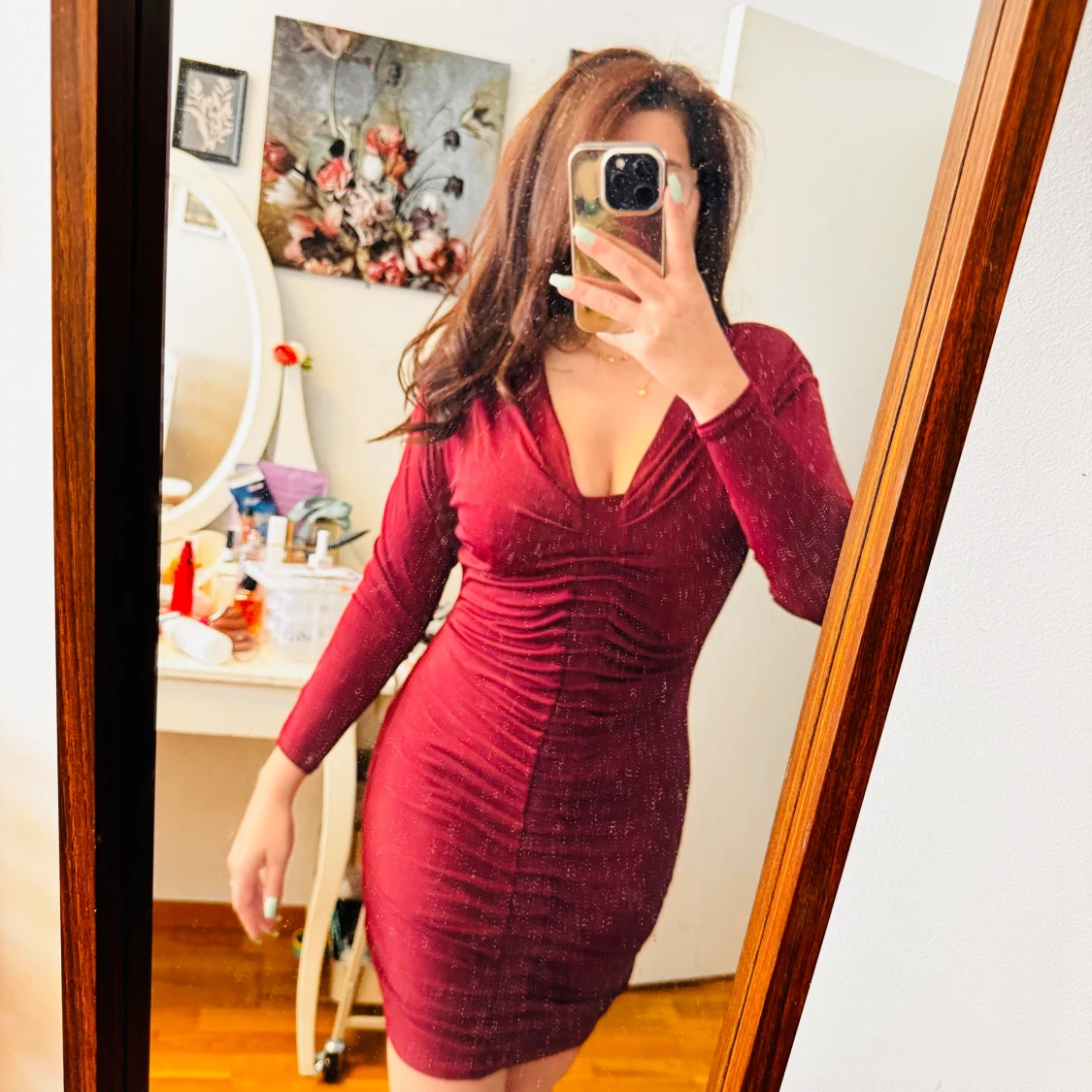 Vinröd klänning från Express - 91