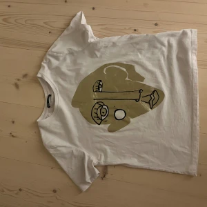 Zara T-shirt  - Använd 1 gång ny skick❤️