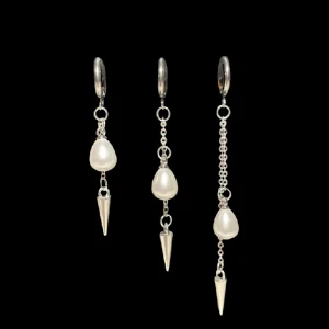 Örhängen - Säljer de längsta paret örhängen. Köpta här på Plick för 180kr säljer för 100kr