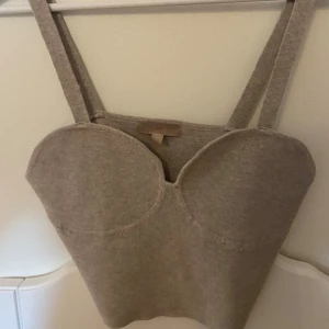 Stickat linne - Jättefint stickat linne