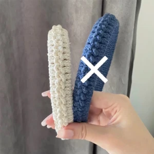Vitt diadem - (Finns Endast ett vitt) Handflätat diadem, sitter bekvämt! Använd gärna köp nu