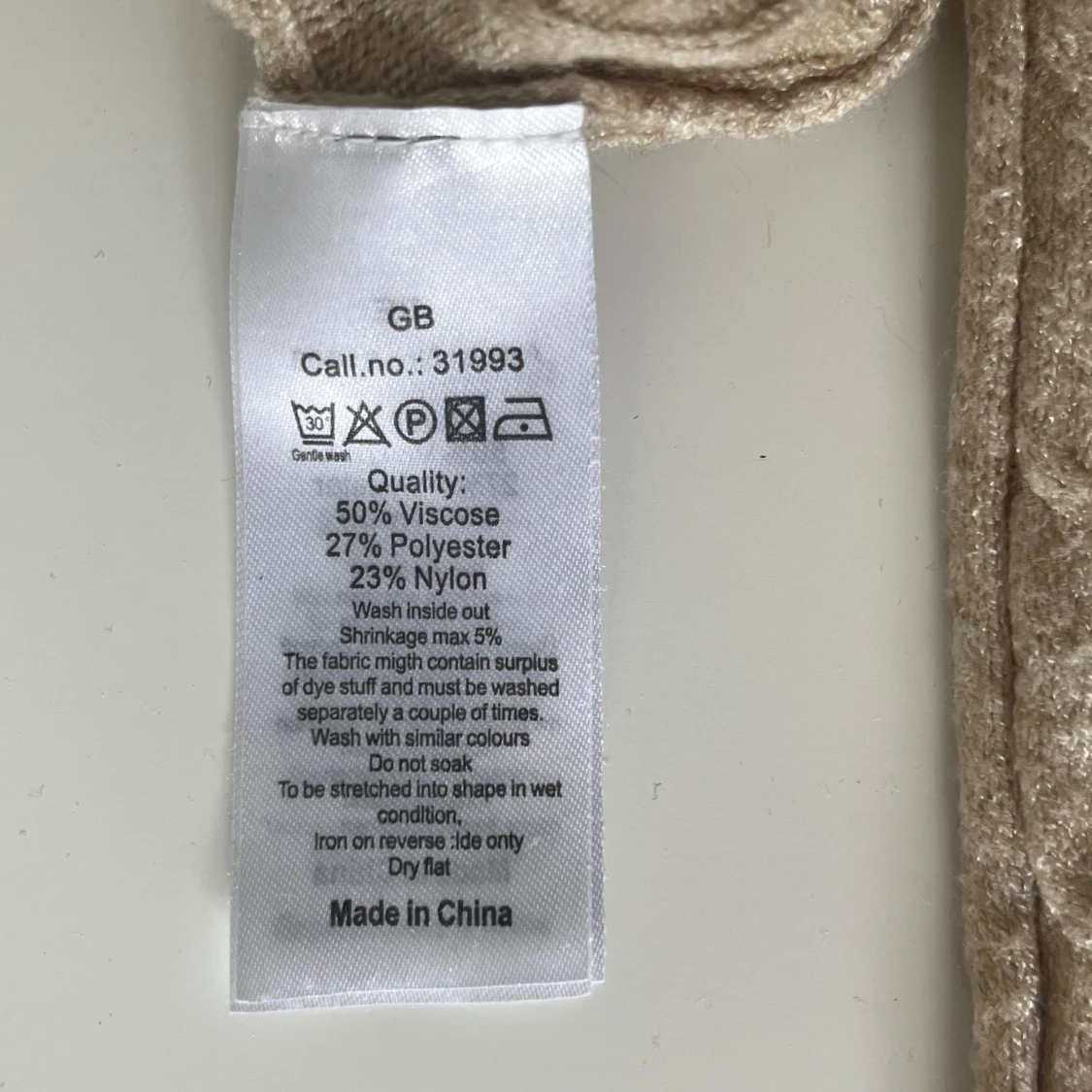 Beige kavelstickad tunn tröja - 93