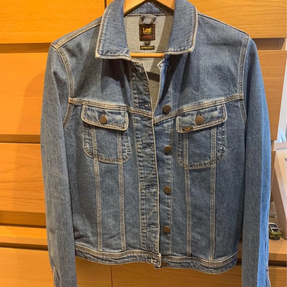 Blå jeansjacka från Lee - 93