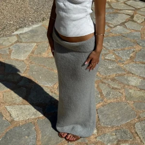 Design by Si kjol - Så snygg kjol, liknar den från Arakii! Säljer då den var lite för kort för min smak, storlek X/S med lappar kvar 🫶