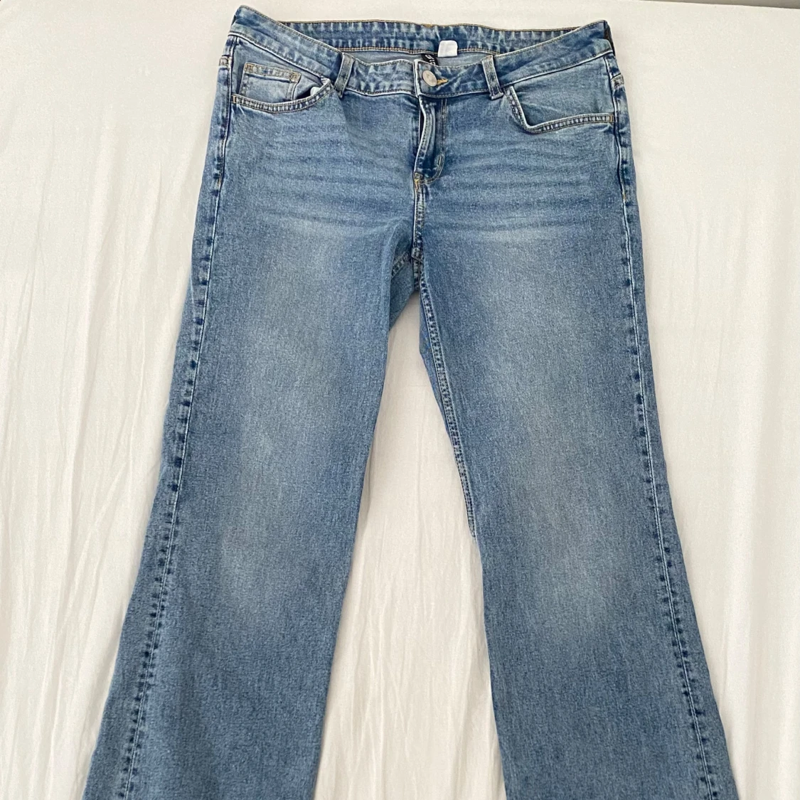 Low waist flare jeans