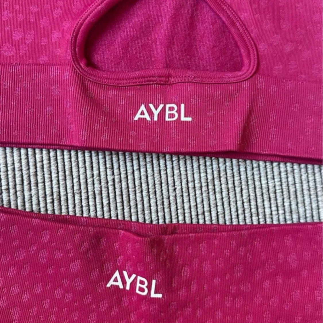 AYBL set