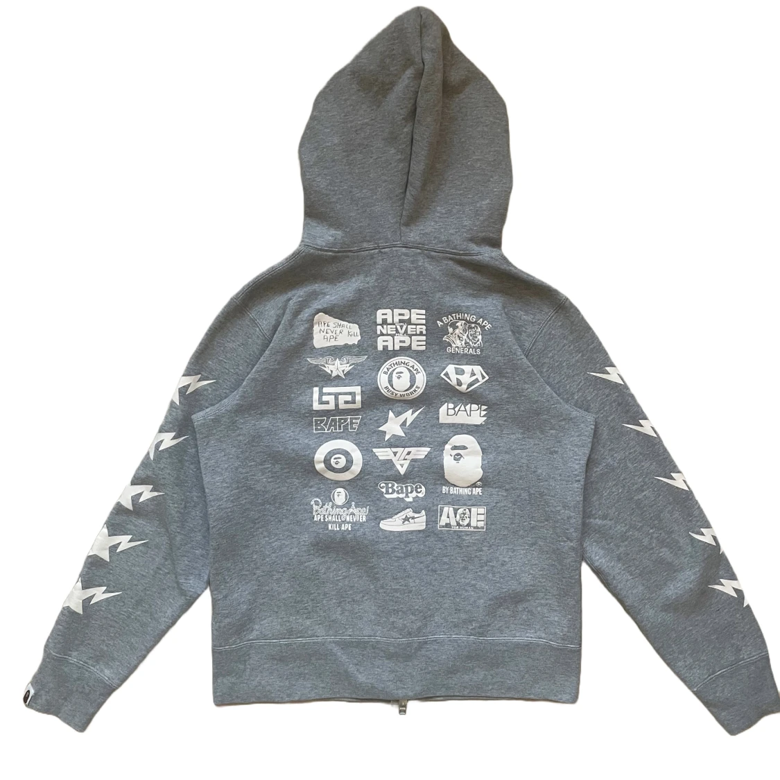 Grå hoodie från BAPE - 90