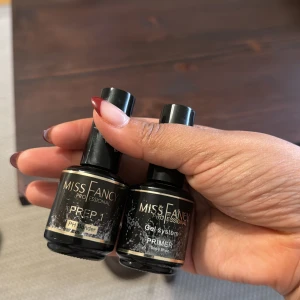 Ph bonder & primer - Bägge är använda en enstaka gång. Dom är som nya. 