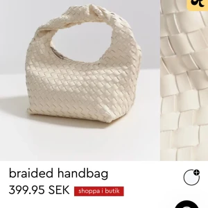 Flätad handväska - Snygg flätad handväska i beige/vit från Gina Tricot, sparsamt andvänd!! Slutsåld på hemsidan! 