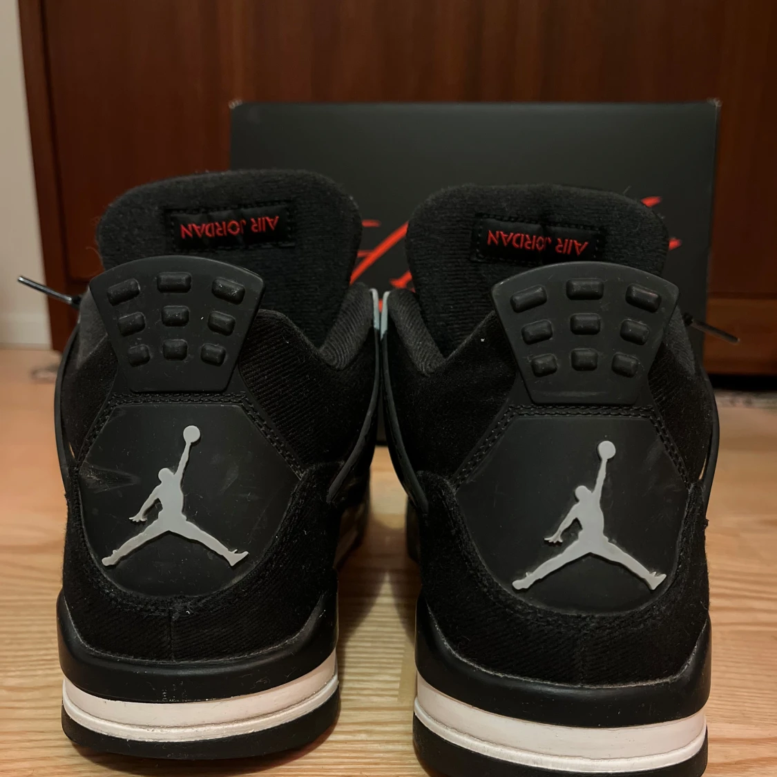 Jordan 4 black canvas - 3