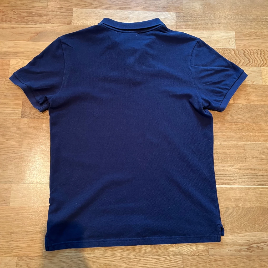 Mörkblå pikétröja från Morris - 1