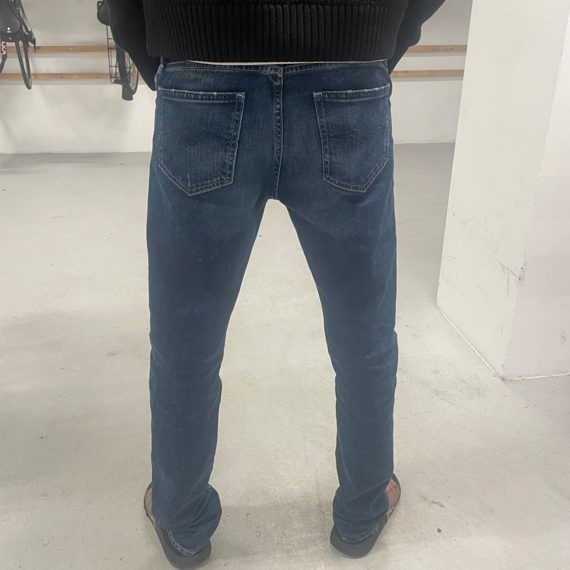 Mörkblå replay byxor - 1