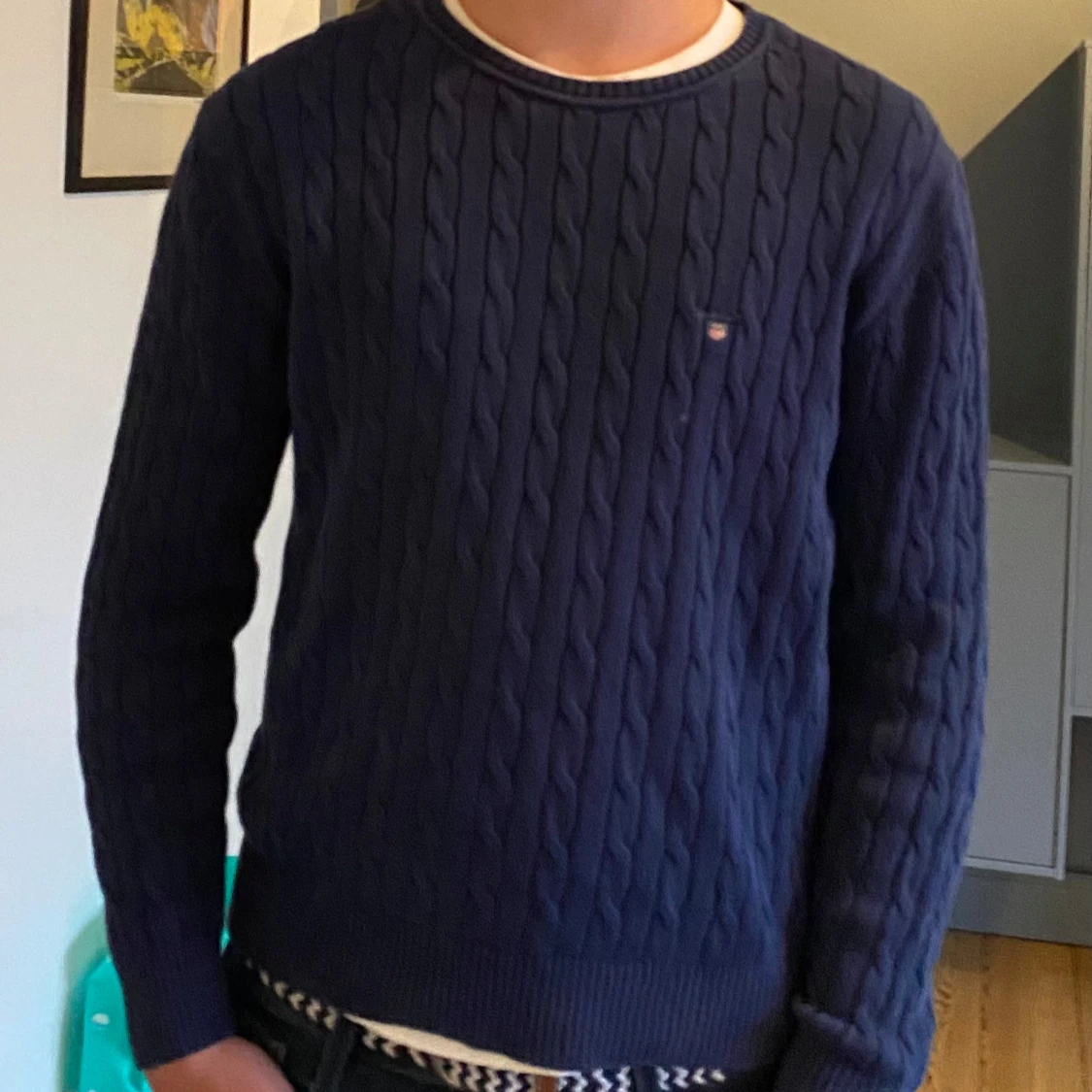 Mörkblå stickad tröja från Gant - 1